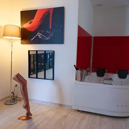 Les Folies Douces & By Nancyintimelounge